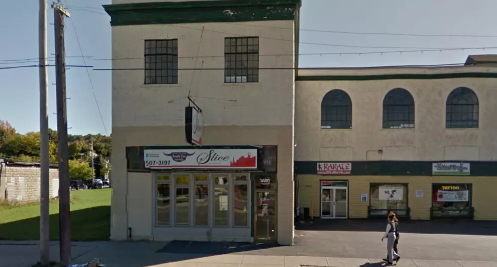 Local Pizzeria’s Social Media Exchange Leaves Bad Taste in Customer’s Mouth